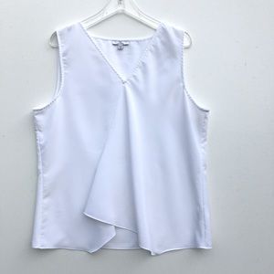 H HALSTON SLEEVELESS WHITE V NECK TANK BLOUSE